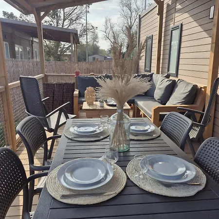 Le Cocon Mobil A 150 M De La 5 Etoiles Parc Aquatique 또헤이으