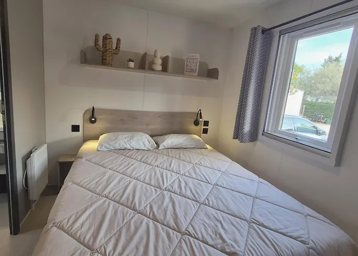 Le Cocon Mobil A 150 M De La 5 Etoiles Les Dunes Parc Aquatique Κάμπινγκ *